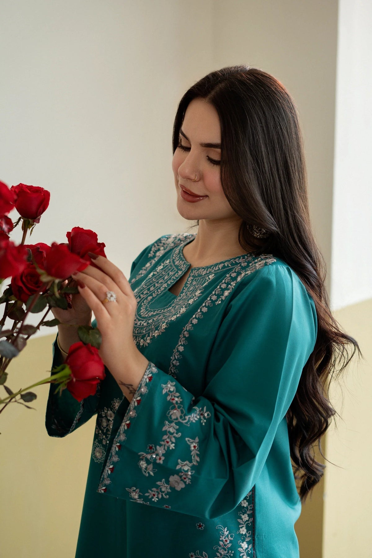 Turquoise Embroidered Lawn Co-Ord Set 2 Piece – MJ Collections